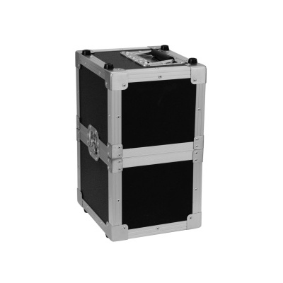 Mala rígida preta com cantos metálicos prateados e puxador no topo