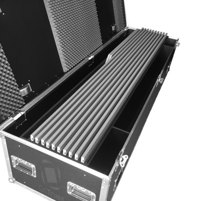 Mala de transporte preta com espuma interior e 12 barras metálicas