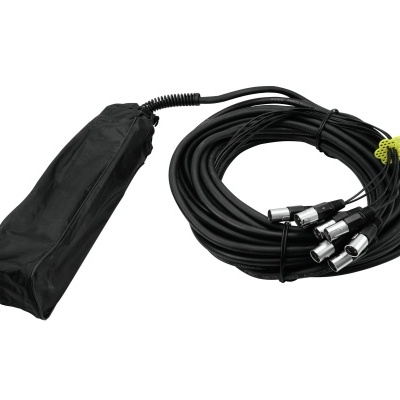 Cabo de áudio preto com quatro conectores metalizados e estojo preto de tecido