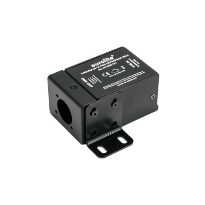 Transformador industrial preto com texto técnico e base de fixação em metal