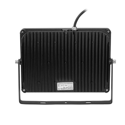 Projetor LED preto com suporte ajustável sobre fundo branco