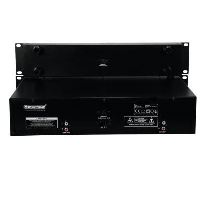 Equipamento eletrônico preto com suporte de montagem e etiquetas visíveis