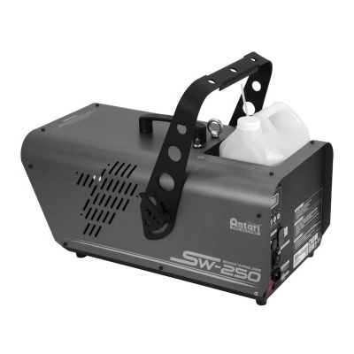 Máquina de fumo cinza escuro com alça preta e garrafa de líquido branca