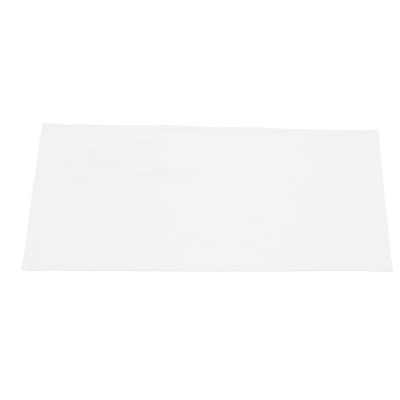 Lenço ou papel branco retangular sobre fundo branco