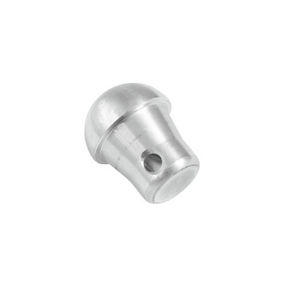 Peça metálica prateada em fundo branco