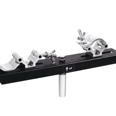 Suporte de montagem preto com grampos de alumínio e haste central