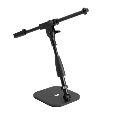 Suporte de microfone ajustável preto com base quadrada