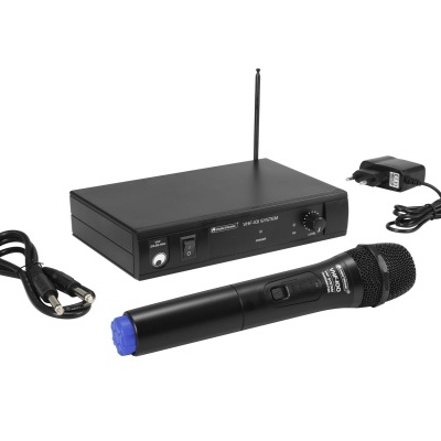 Sistema de microfone sem fios com microfone, recetor e acessórios, cor preta com tampa azul no microfone