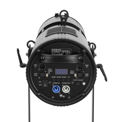 Equipamento de iluminação profissional com painel de controlo e texto técnico