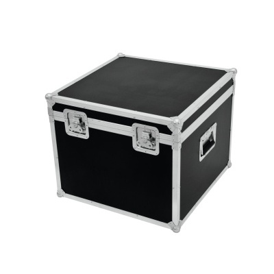 Caixa de transporte preta com estrutura metálica e fechaduras.