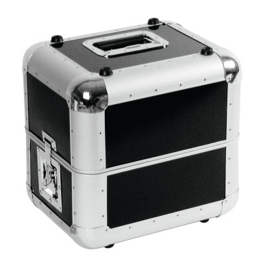 Mala de transporte quadrada preta com bordas metálicas prateadas