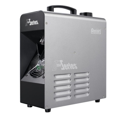 Máquina de fumos Antari Z-350 Series cinzenta e preta com ventilador e alça