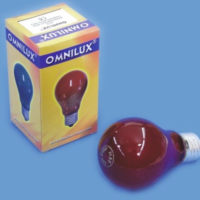 Lâmpada vermelha OMNILUX com embalagem ao lado