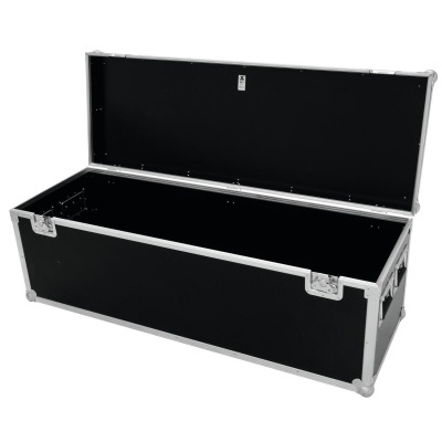 Baú de transporte preto com estrutura metálica e interior preto aberto