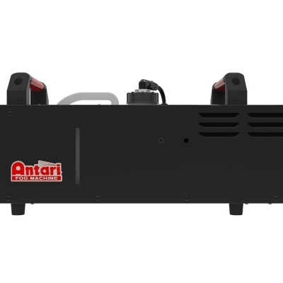 Máquina de efeitos para palco preta com logo ANTARI FOG MACHINE