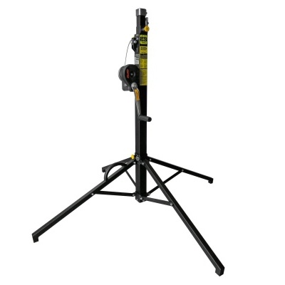 Estrutura em metal preta tipo tripé com mastro vertical e manivela.