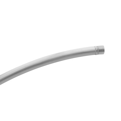 tubo metálico curvo prateado com texturas lineares