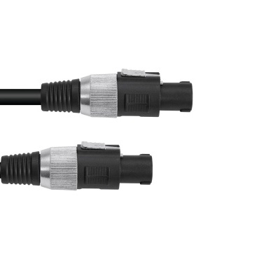Cabo preto com conector XLR