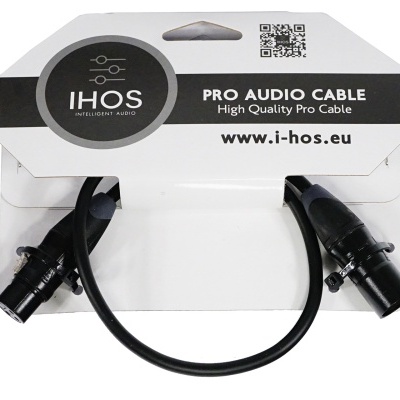Cabo de áudio profissional com conectores XLR em embalagem cartão IHOS