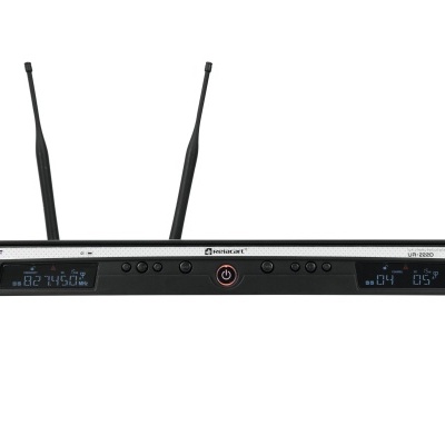 Sintonizador de rádio FM UHF preto com antenas e ecrãs digitais