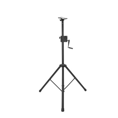 Tripé de suporte preto com pernas abertas e manivela de ajuste