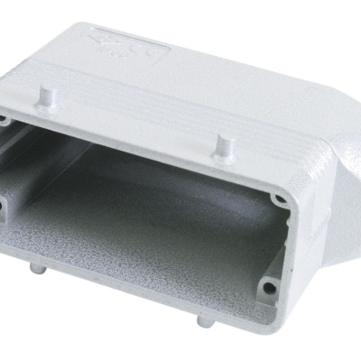 Abrigo rectangular de metal cinzento com textura texturizada e orifícios para fixação