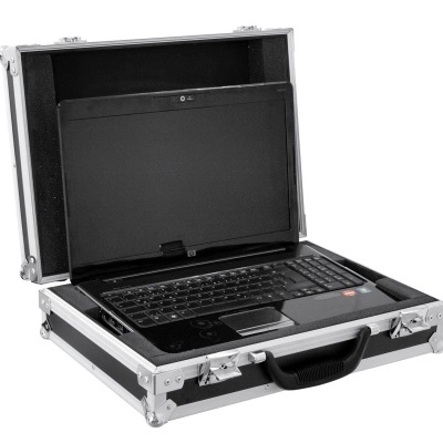 Computador portátil preto numa mala de transporte preta com estrutura metálica
