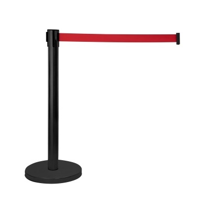 Poste de separação preto com fita vermelha