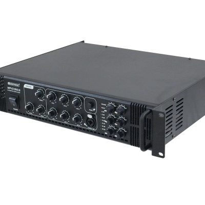 Amplificador de som preto PEAVEY XR-400 com botões de controlo
