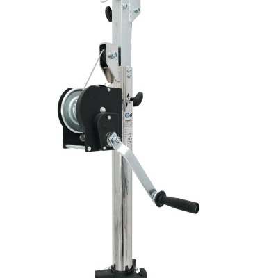 Treliça metálica com manivela e tripé preto