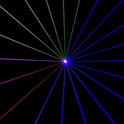 Linhas coloridas irradiando de um ponto central branco sobre fundo preto