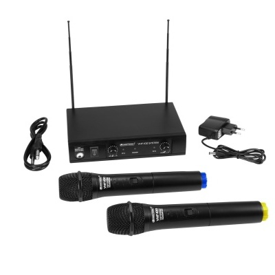 Conjunto microfones sem fios preto com recetor, antenas, cabo e adaptador