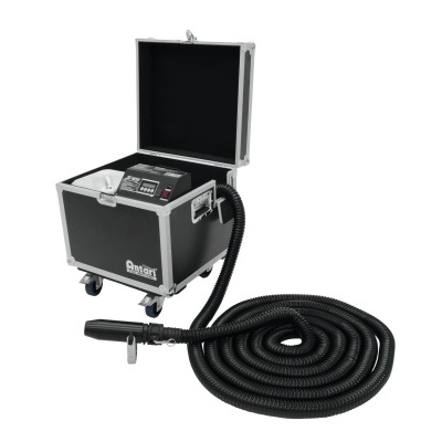 Equipamento portátil com caixa preta, rodas, mangueira preta e visor digital