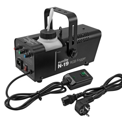 Gerador de névoa Eurolite N-19 RGB Fogger preto com acessório e cabos