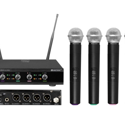 Sistema de microfone sem fios com quatro microfones e unidade recetora