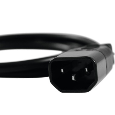 Cabo elétrico preto com conector retangular