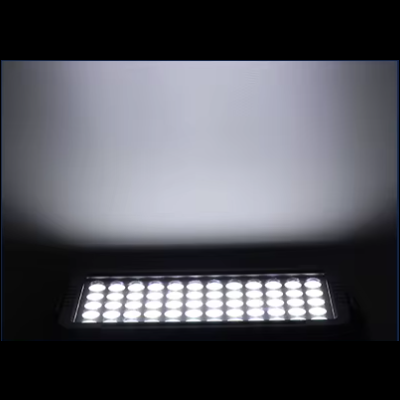 Painel de luz LED rectangular com diodos iluminados