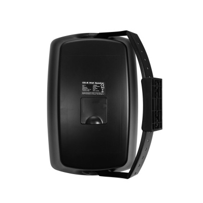 Dispositivo eletrónico preto com suporte ajustável e etiqueta técnica