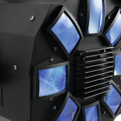 Dispositivo eletrónico preto com painéis azuis brilhantes em redor de grelha central preta