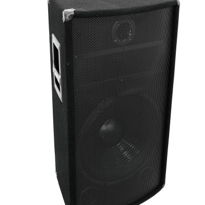 coluna amplificada preta com grelha metálica e pegas laterais