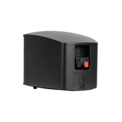 Coluna de som preta com conectores na parte traseira