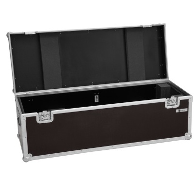 Caixote de transporte preto rectangular aberto com estrutura metálica prateada