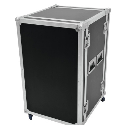 Caixa de transporte preta com estrutura de alumínio e rodas