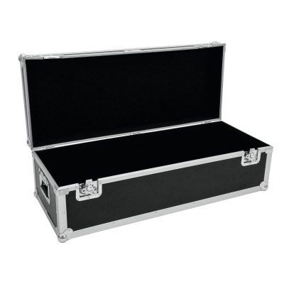 Mala de transporte preta retangular com interior forrado a veludo preto