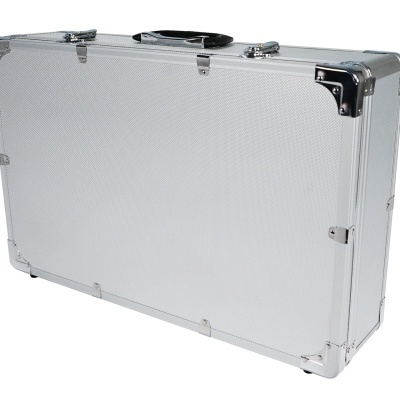 Mala rígida cinzento prateado com cantos reforçados e alça