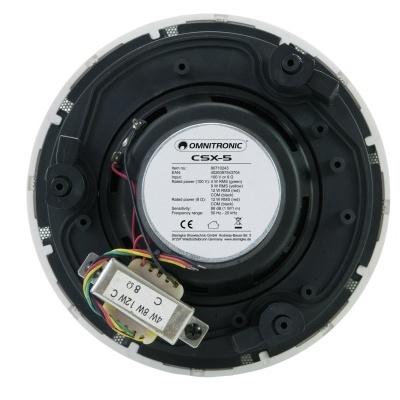 Coluna de teto OMNITRONIC CSX-5 vista por trás com etiqueta e transformador