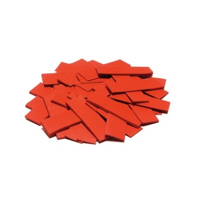 Peças de madeira vermelhas sobre fundo branco