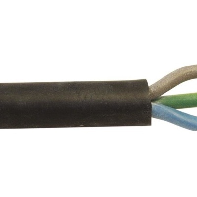 Cabo elétrico preto com três fios internos coloridos e cobre exposto