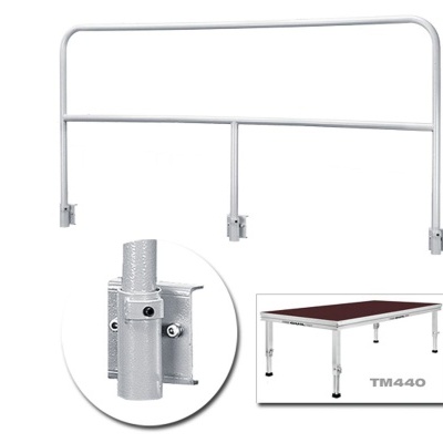 Estrutura metálica de proteção branca para mesa com detalhe do encaixe