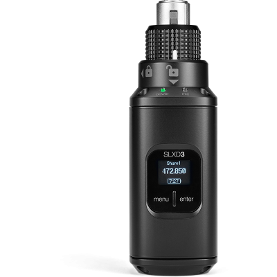 Transmissor de microfone Shure preto com display digital e botões